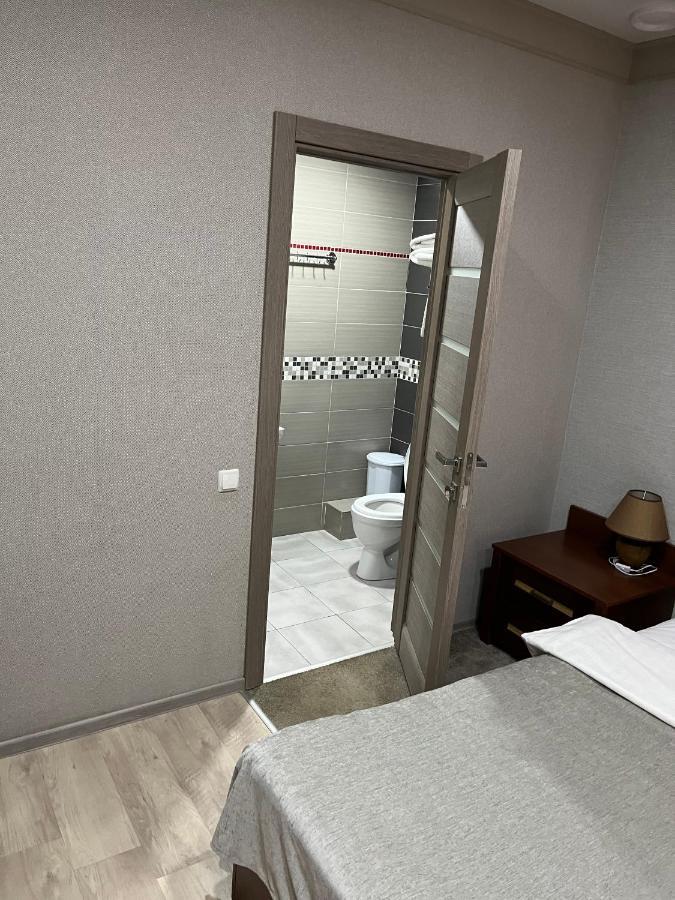 Elite Hotel Balti Luaran gambar