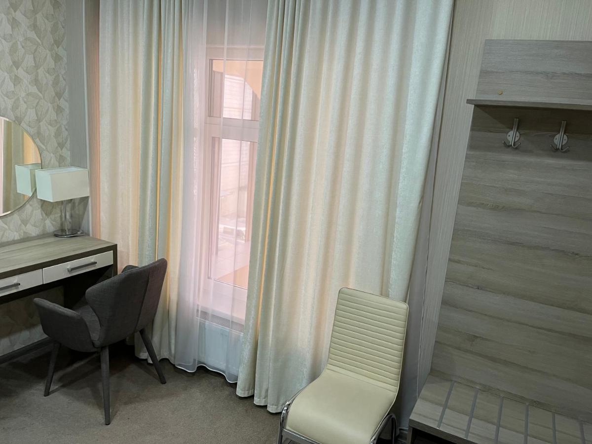 Elite Hotel Balti Luaran gambar