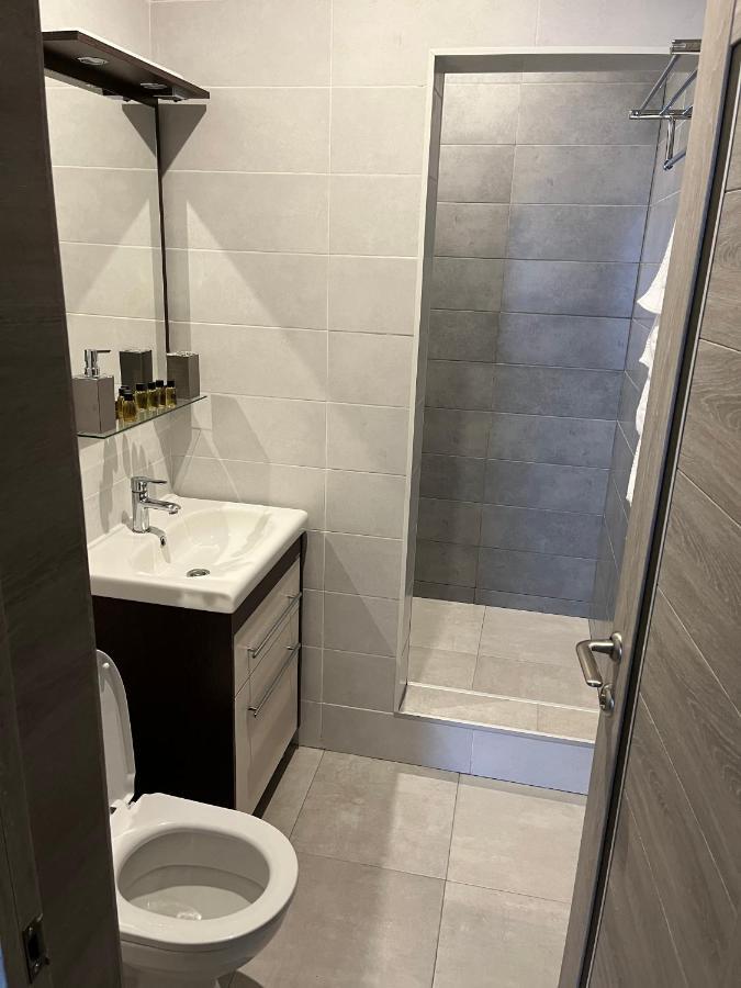 Elite Hotel Balti Luaran gambar