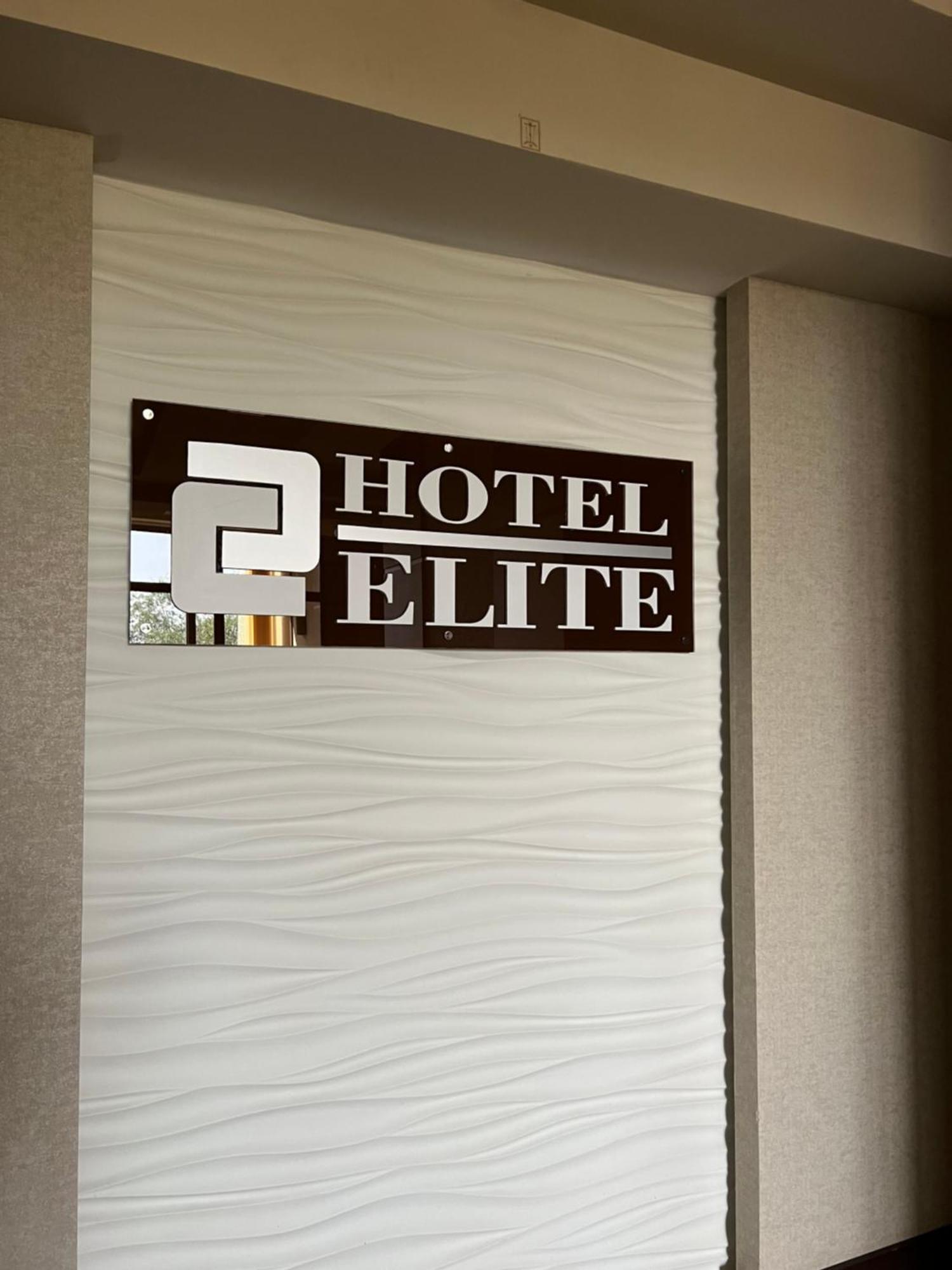 Elite Hotel Balti Luaran gambar
